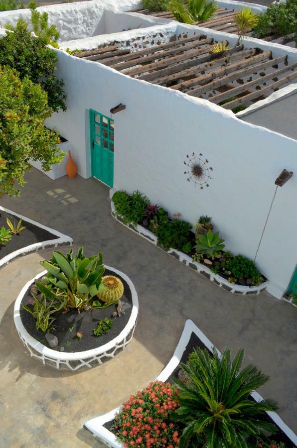 Lirios Rural - Adults Only 3* Tías