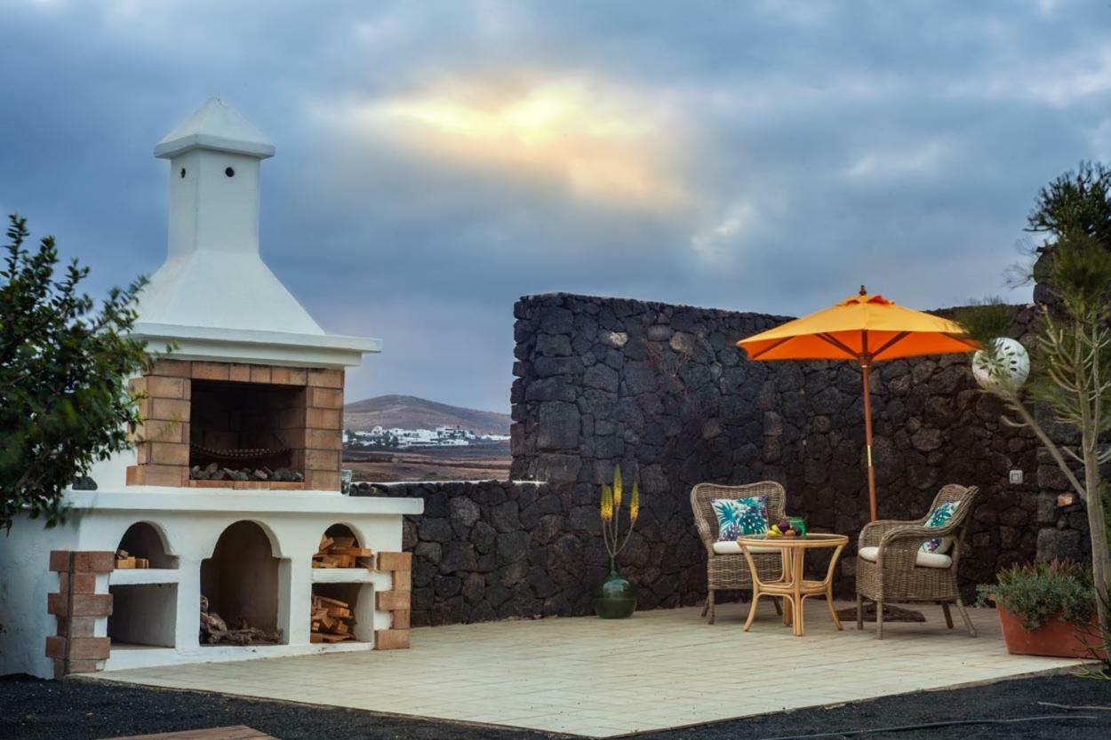 Lirios Rural - Adults Only 3* Tías