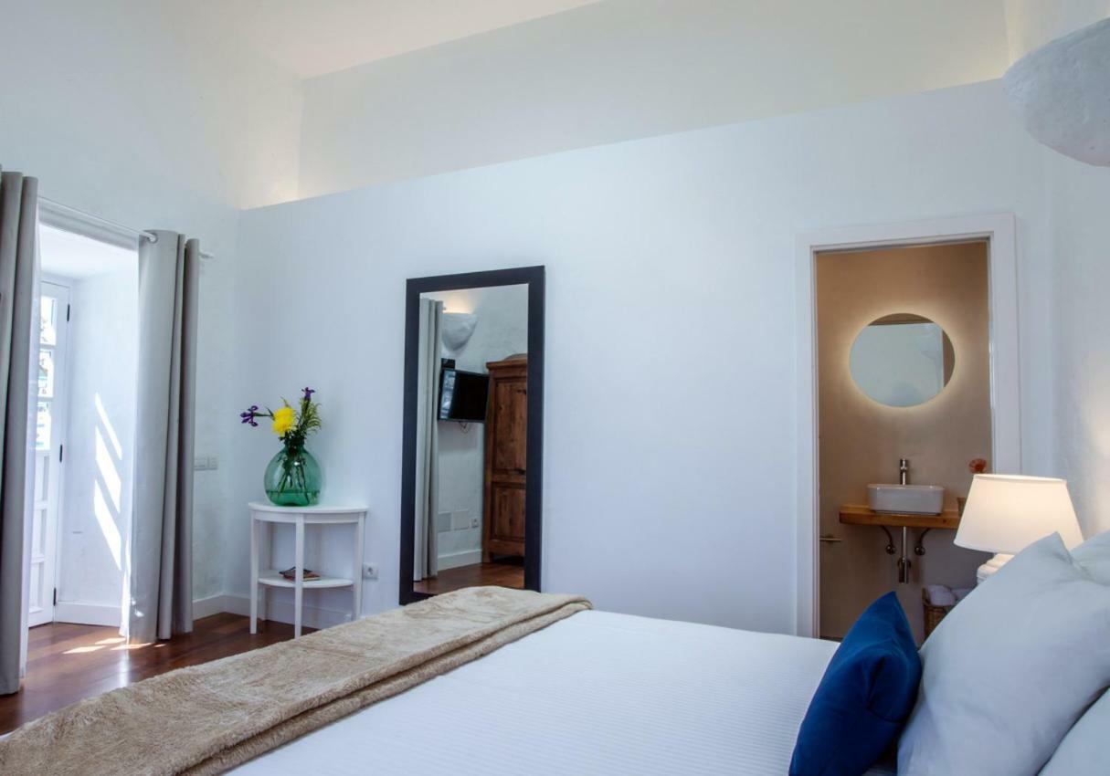 Lirios Rural - Adults Only 3* Tías