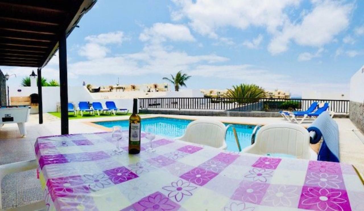 Villa Neptuno With Private Pool, Sea View, Sat-tv & Free Wifi *