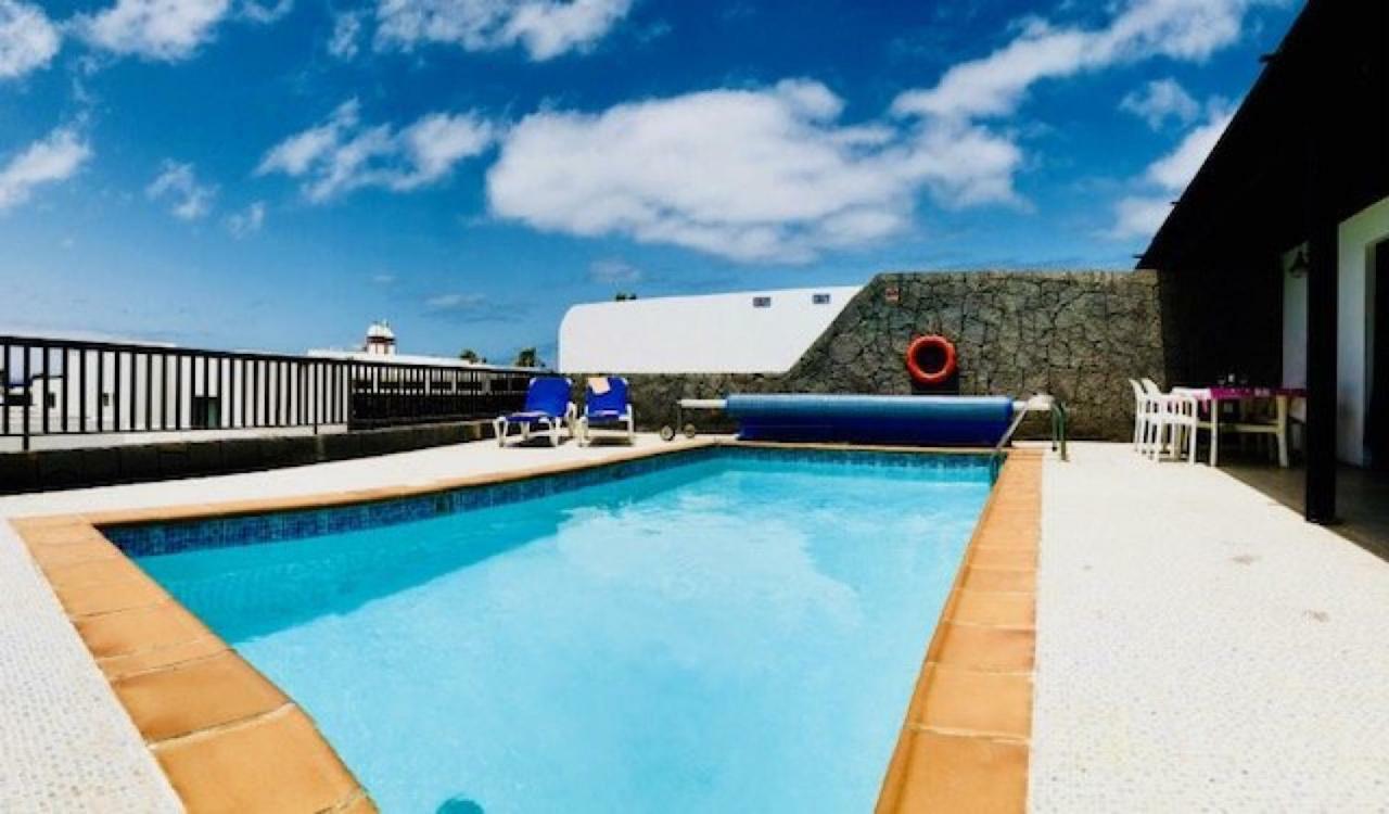 Villa Neptuno With Private Pool, Sea View, Sat-tv & Free Wifi *