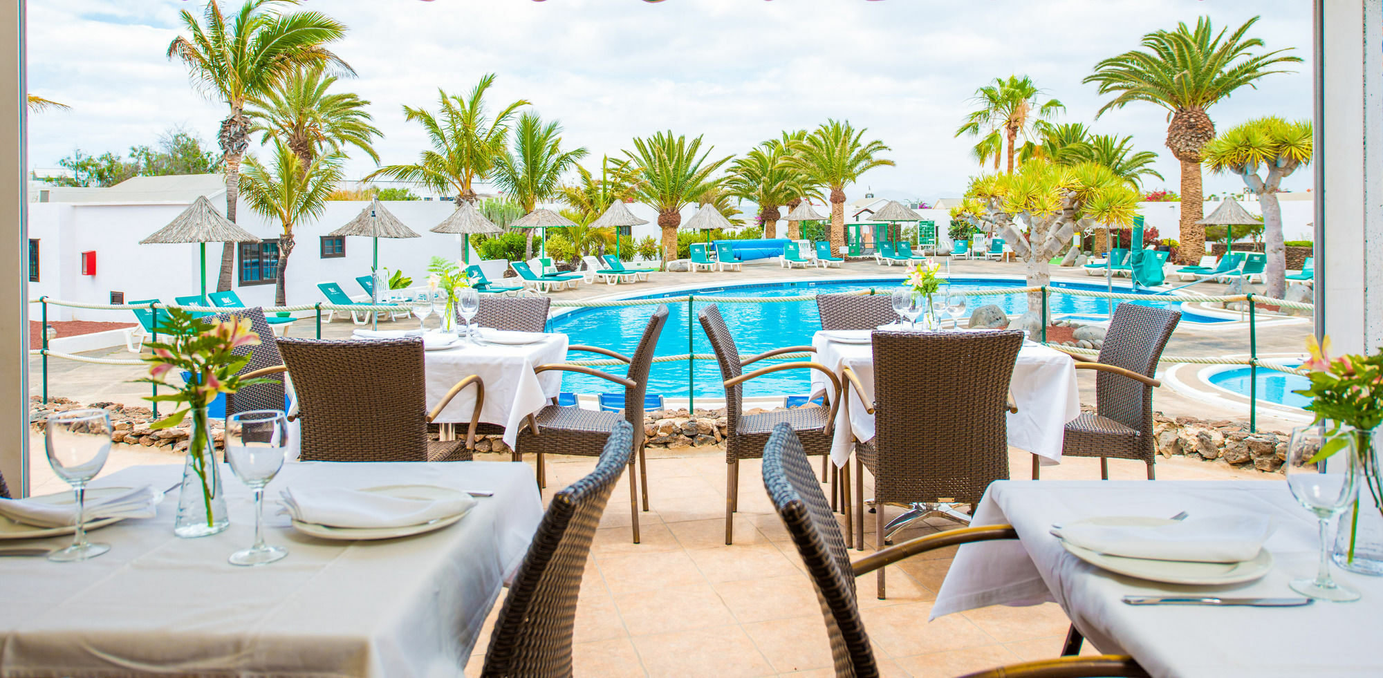 Ona Casitas Aparthotel 4*