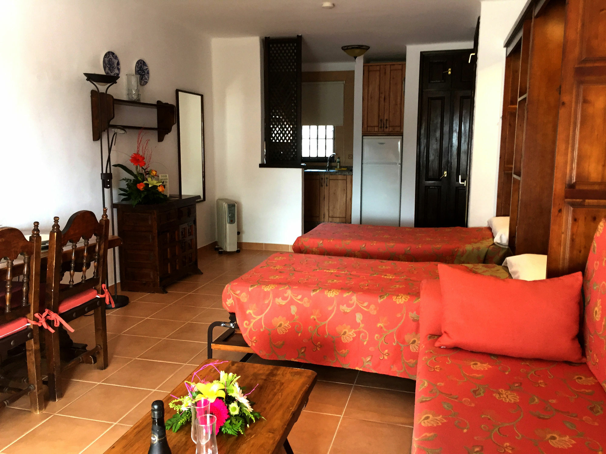 Ona Casitas 4*