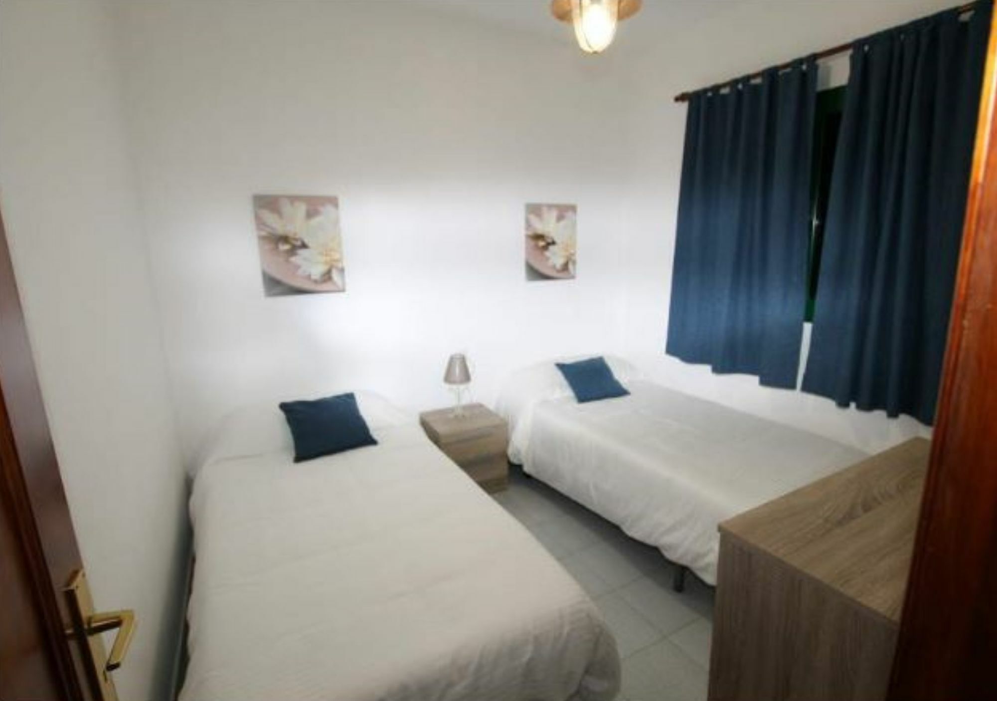 106357 - In Apartment *