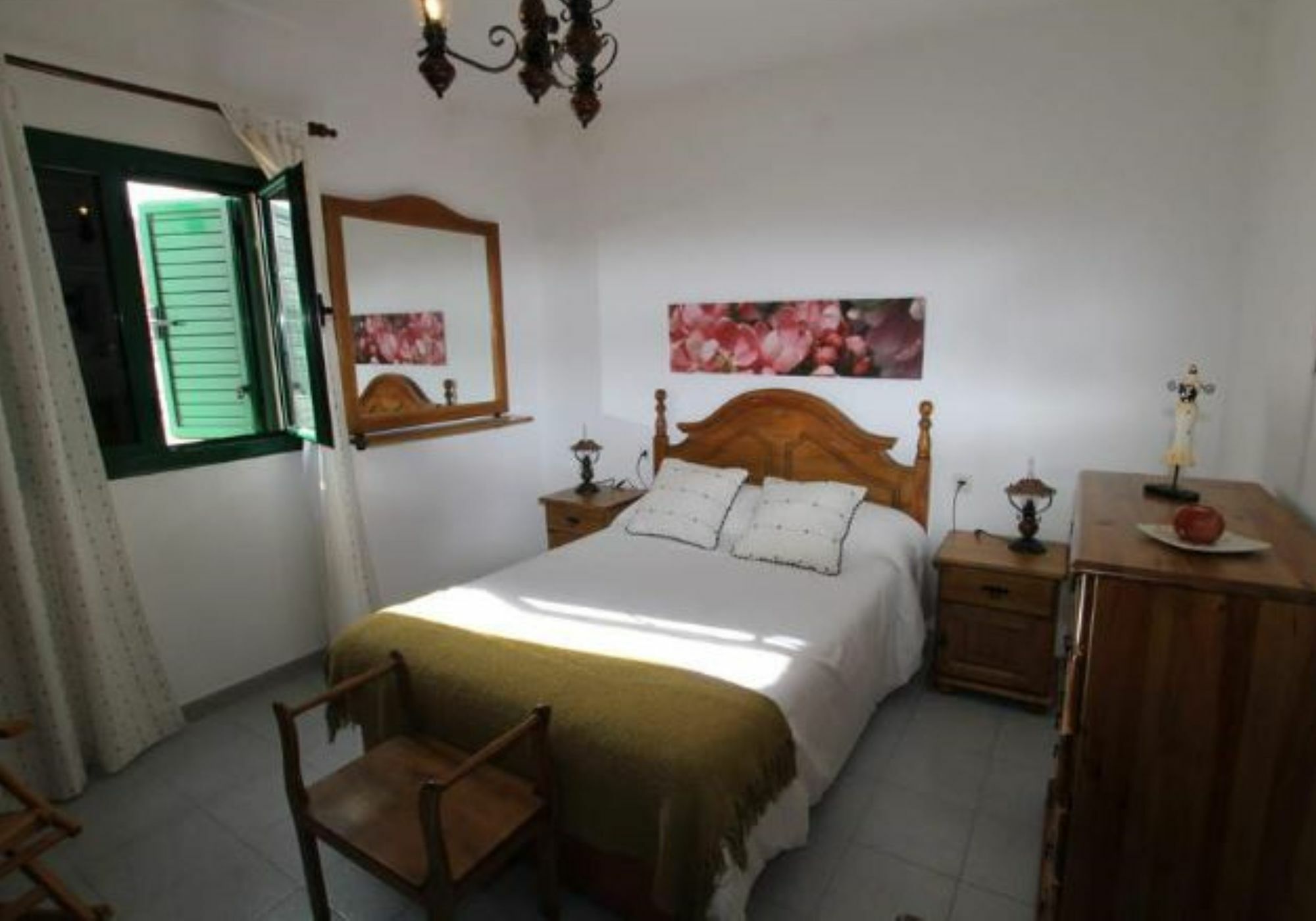 106357 - In Apartment
