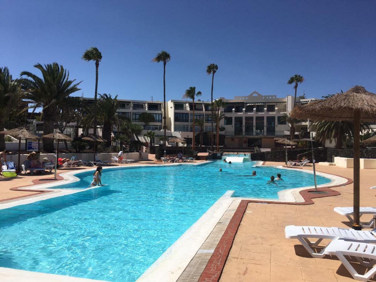 Luxury Estudio En Playa Roca A Primera Linea Del Mar Apartamento Costa Teguise