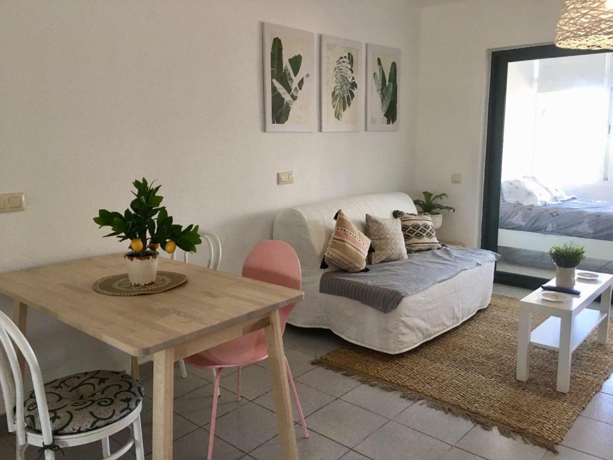 Apartamento Luxury Estudio En Playa Roca A Primera Linea Del Mar