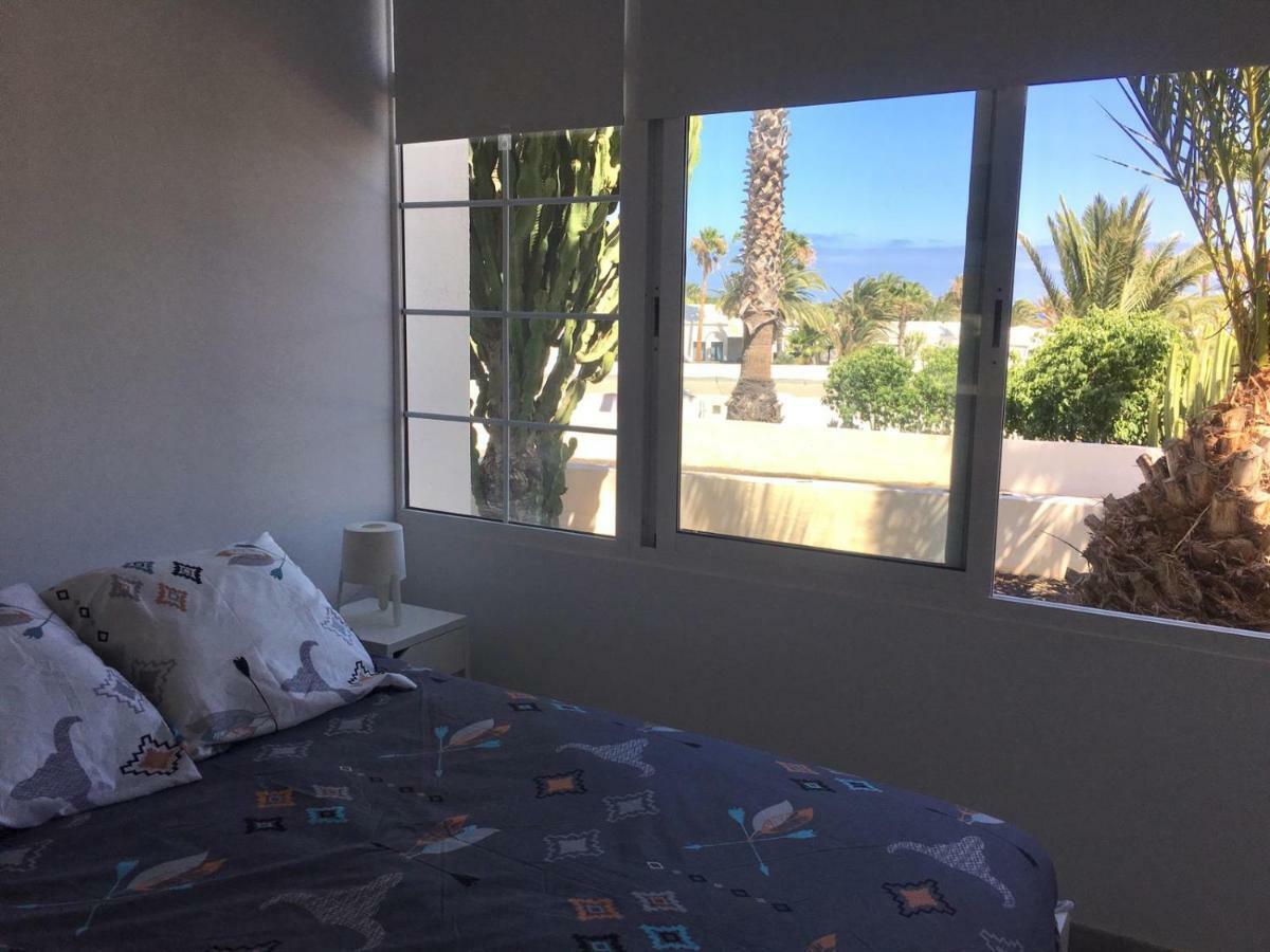Apartamento Luxury Estudio En Playa Roca A Primera Linea Del Mar Costa Teguise