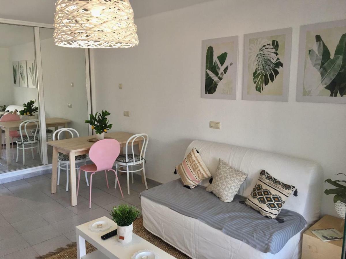 Luxury Estudio En Playa Roca A Primera Linea Del Mar * Costa Teguise