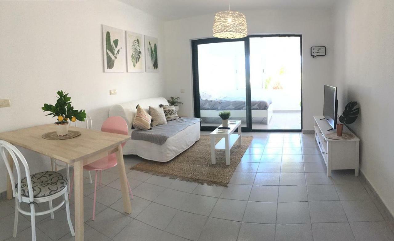 Luxury Estudio En Playa Roca A Primera Linea Del Mar *