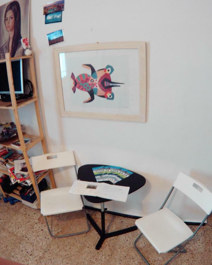 Hostal Yokomosurf Camp *