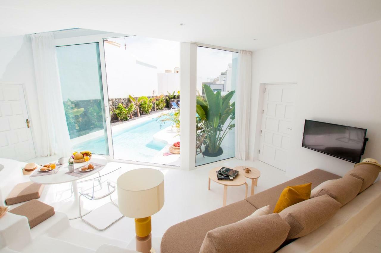Aqua Blanca Boutique Punta Mujeres