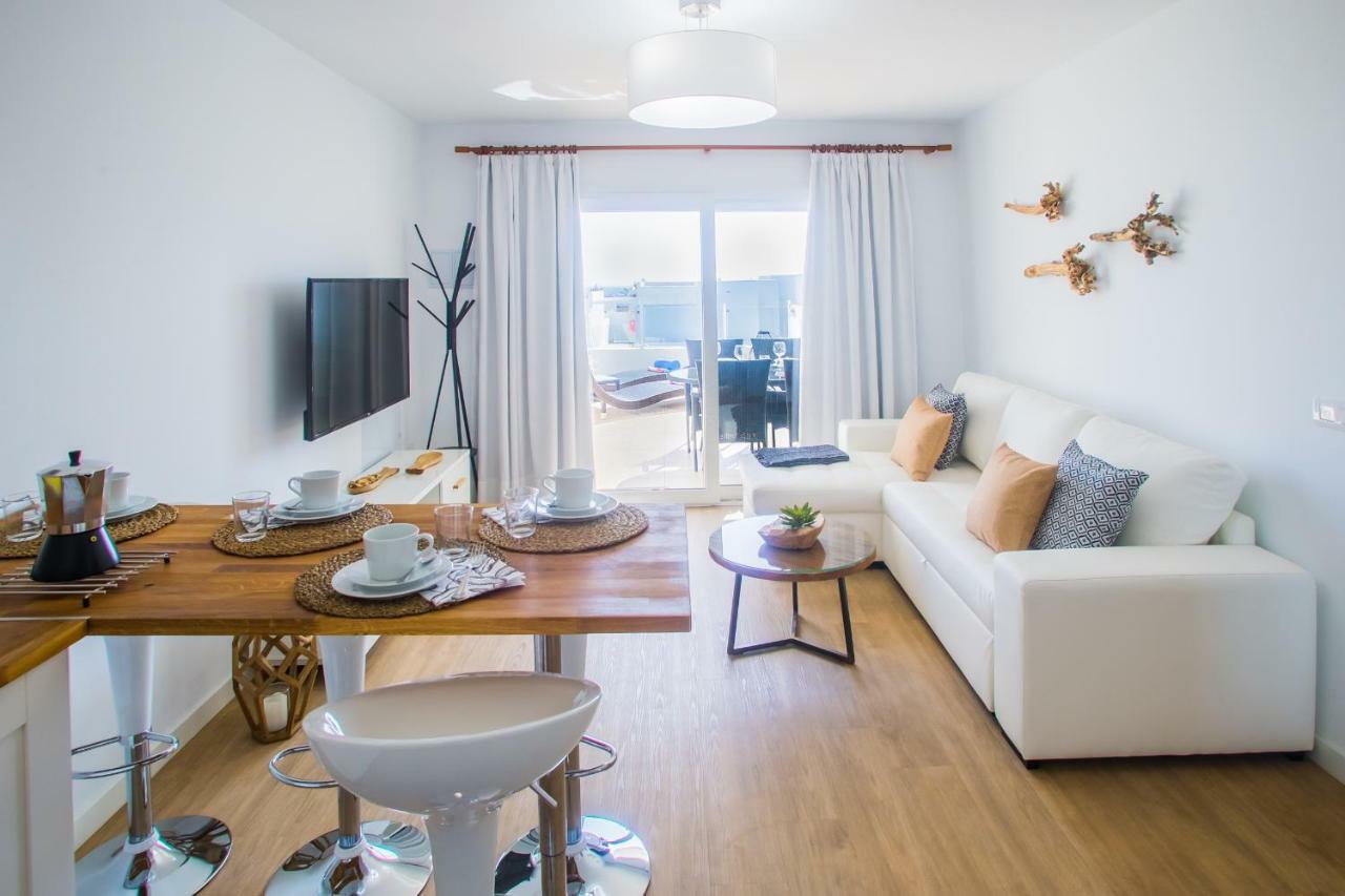 Apartamento Flower Beach 18 *