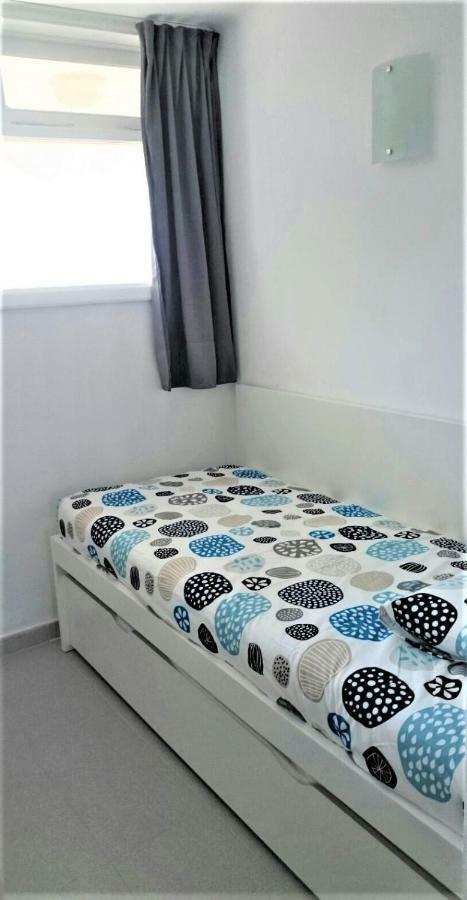 Renovado,vistas Piscina, Aire Acondicionado,wifi