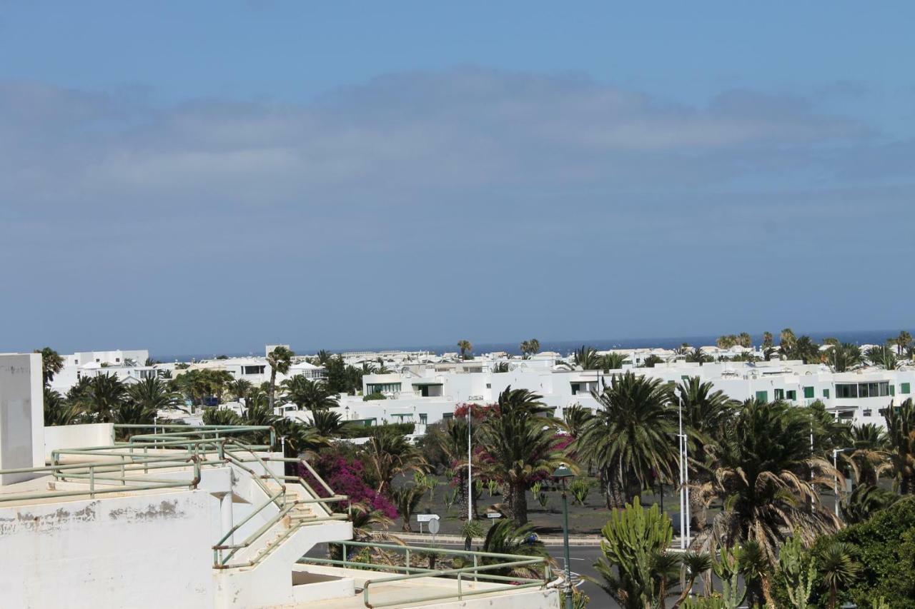 Golden * Costa Teguise