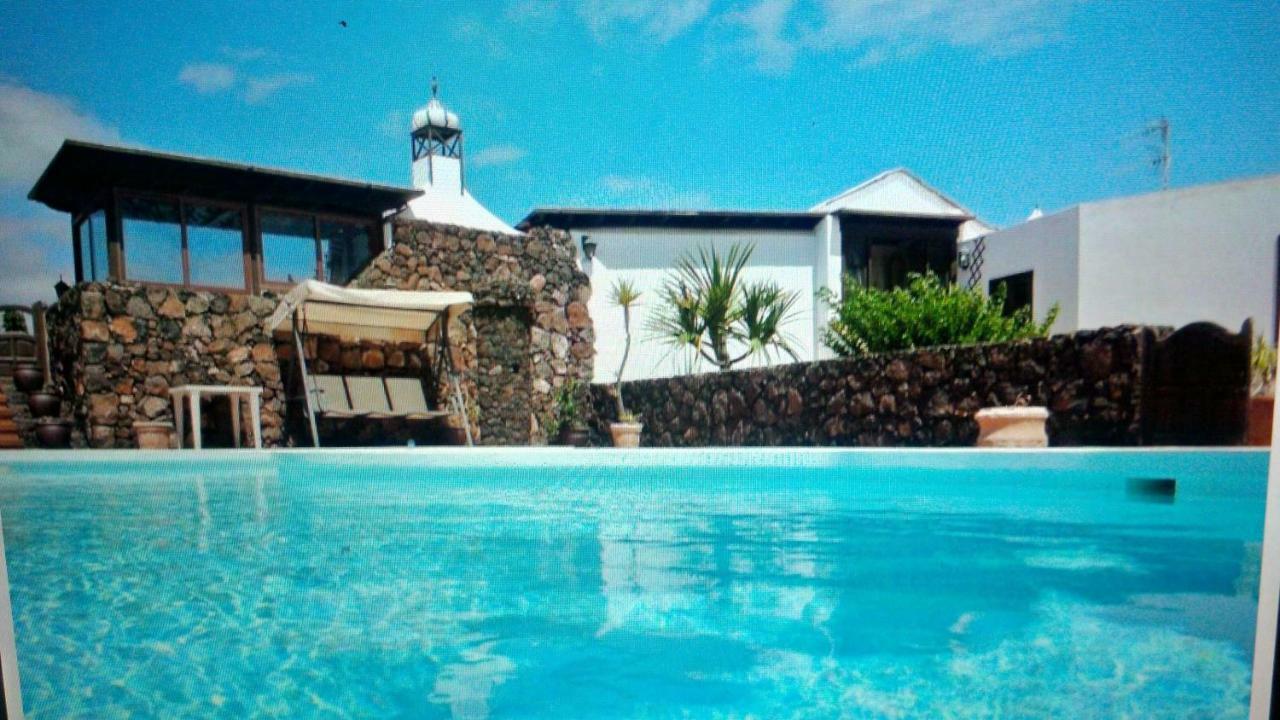 Piscine Jacuzzi Puerto Del Carmen Villa