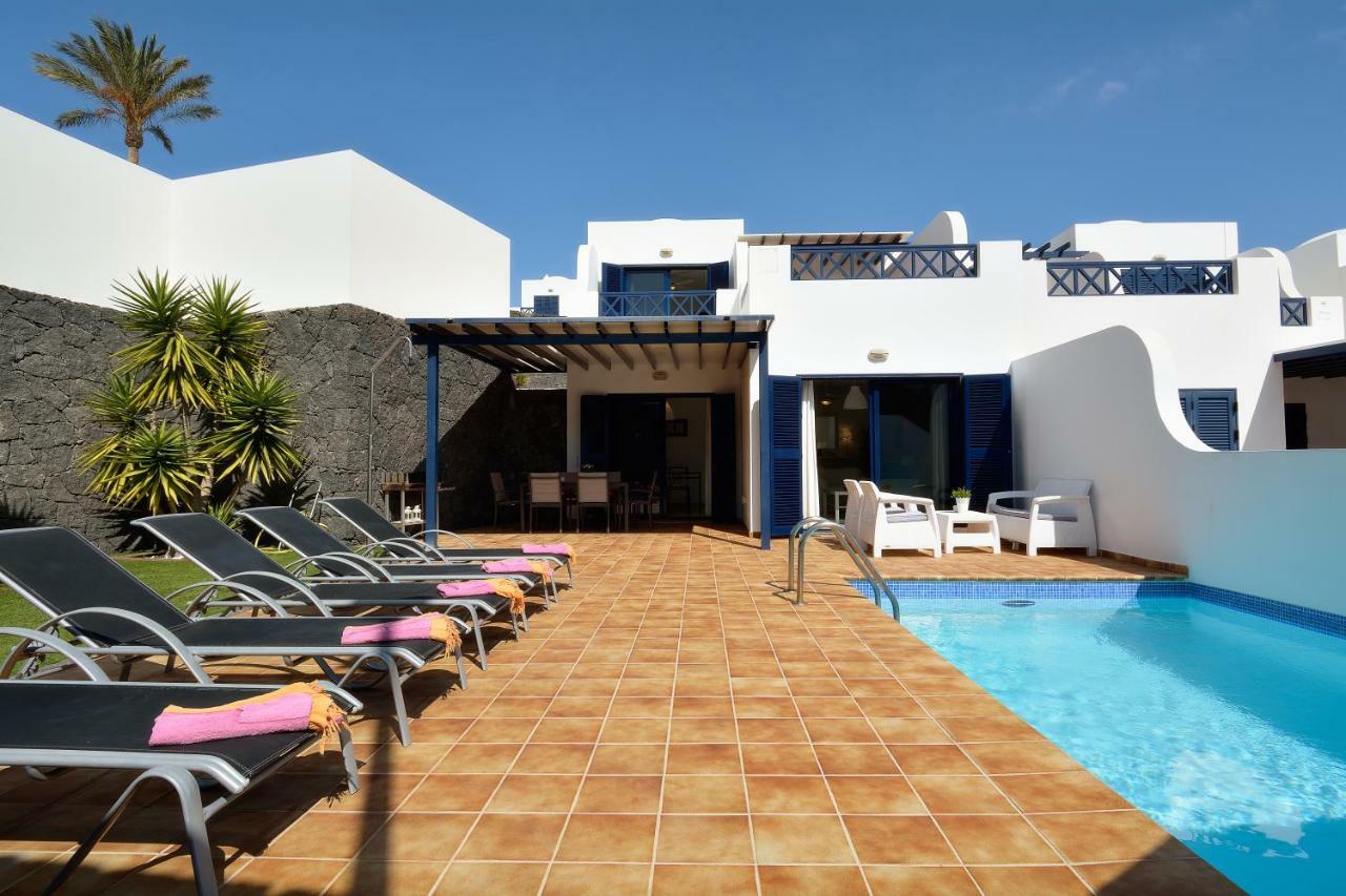 Yucas Villa *