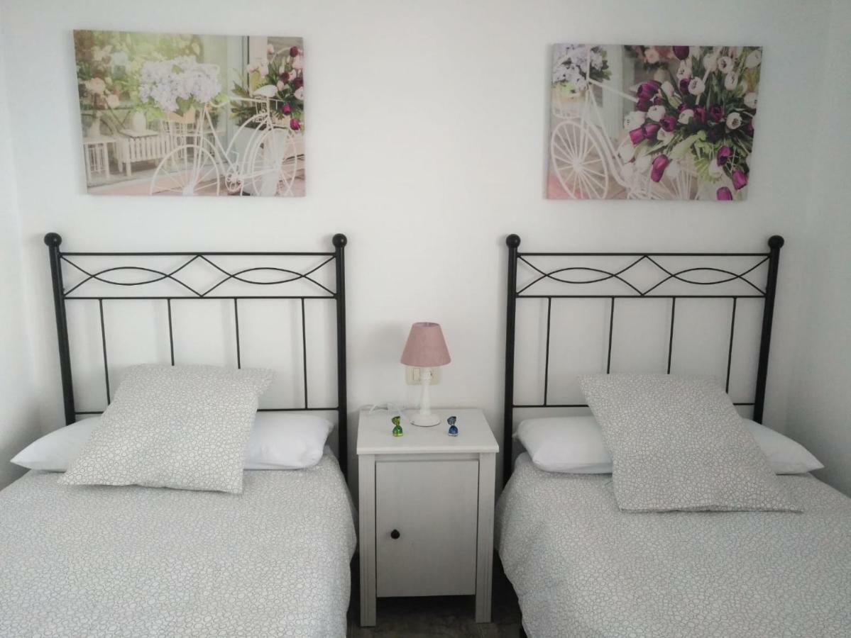 Casa Corina. Primera Linea De Mar Holiday home