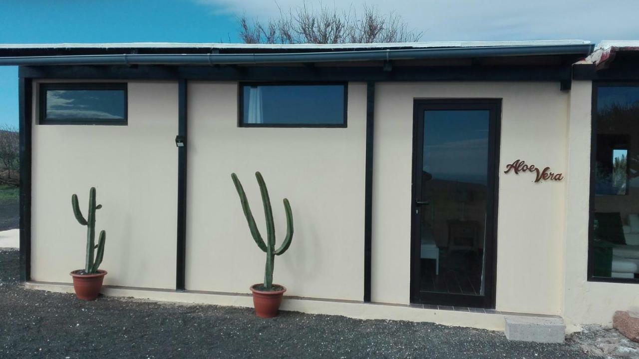 Finca Nada Mas B&b Bed and breakfast Lanzarote Island