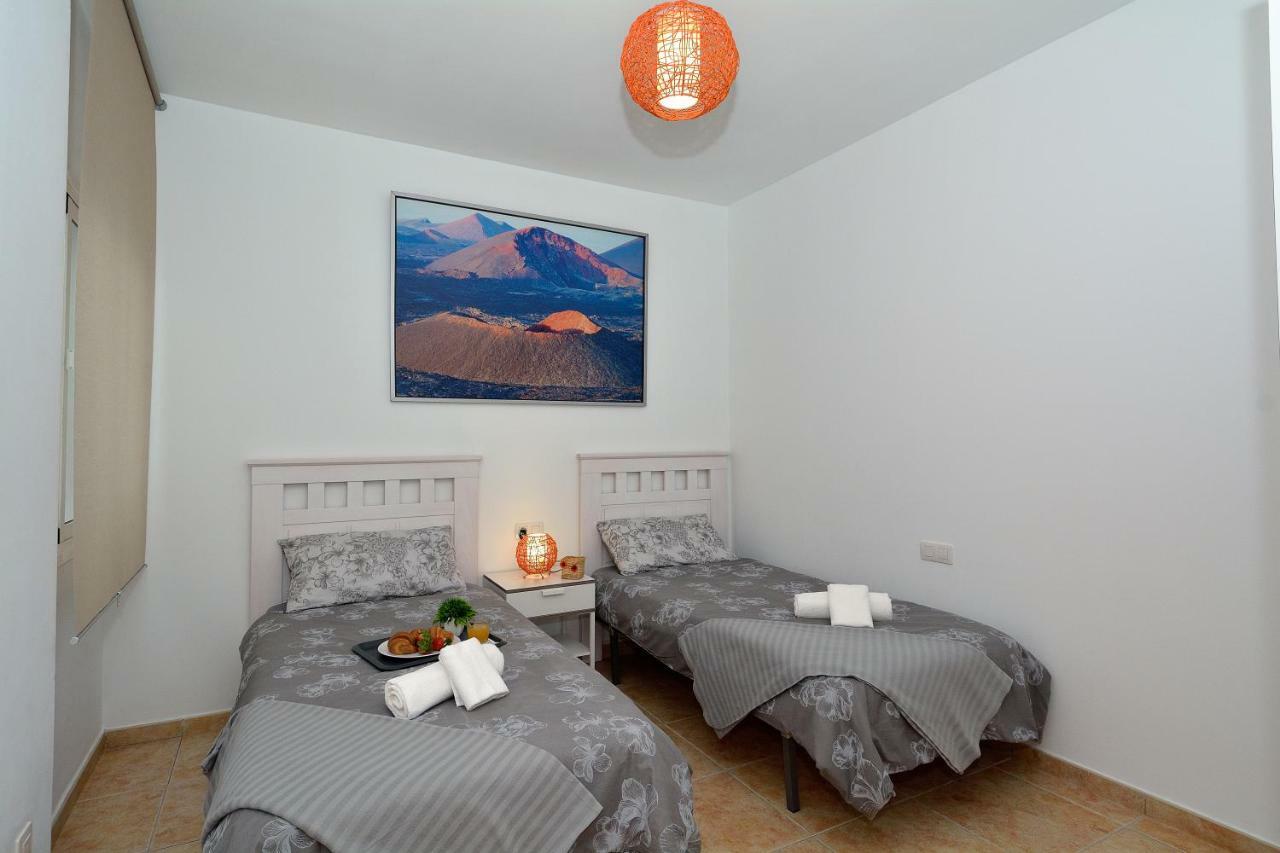 El Pueblo Apartment *