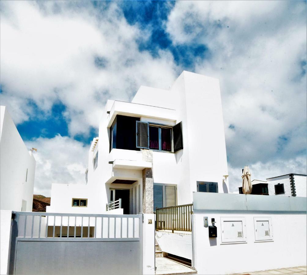 Evita Arrieta * Arrieta (Lanzarote)