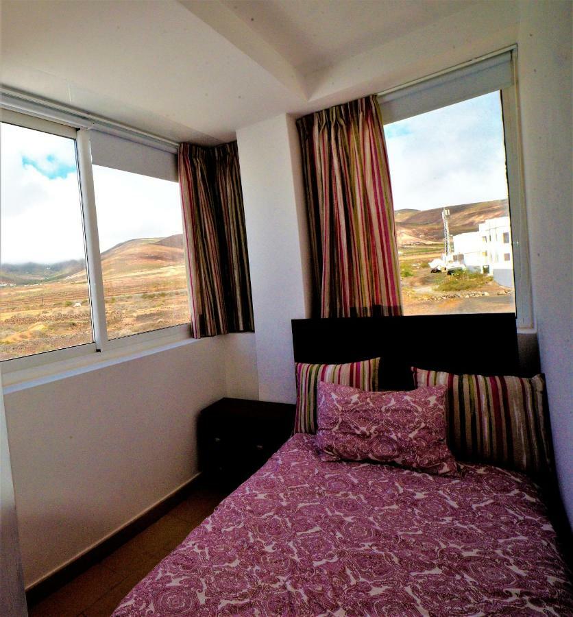Evita Arrieta * Arrieta (Lanzarote)