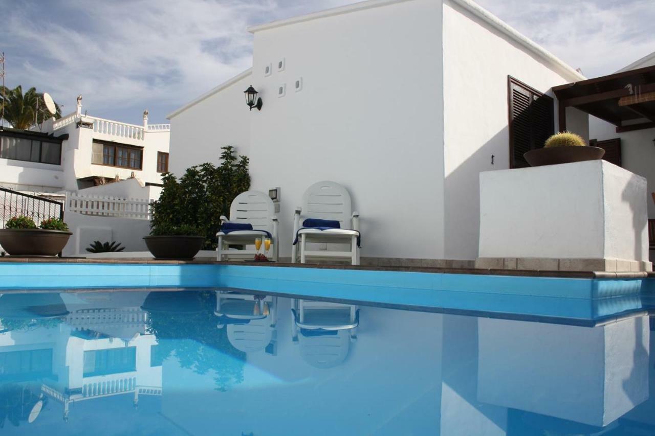 Roses Villa