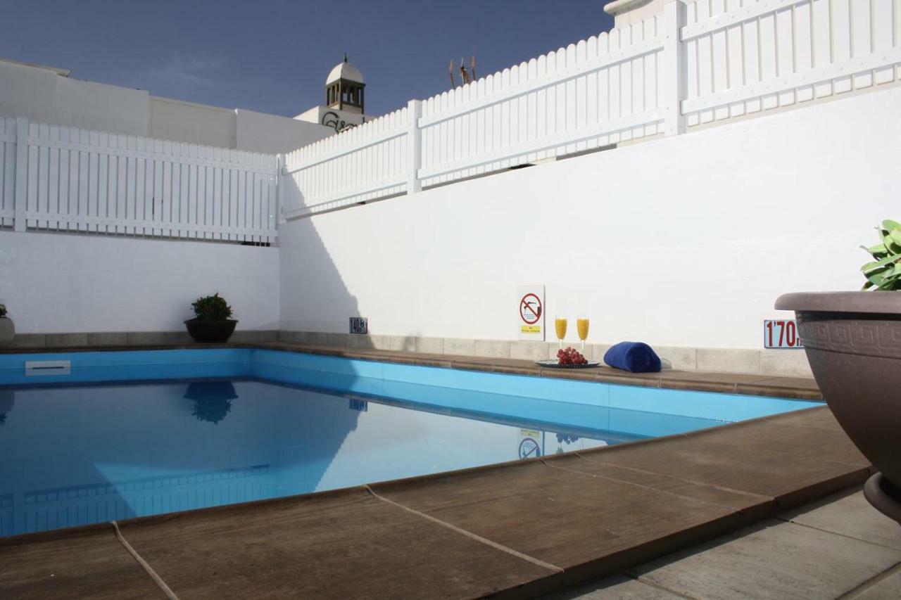 Villa Roses *