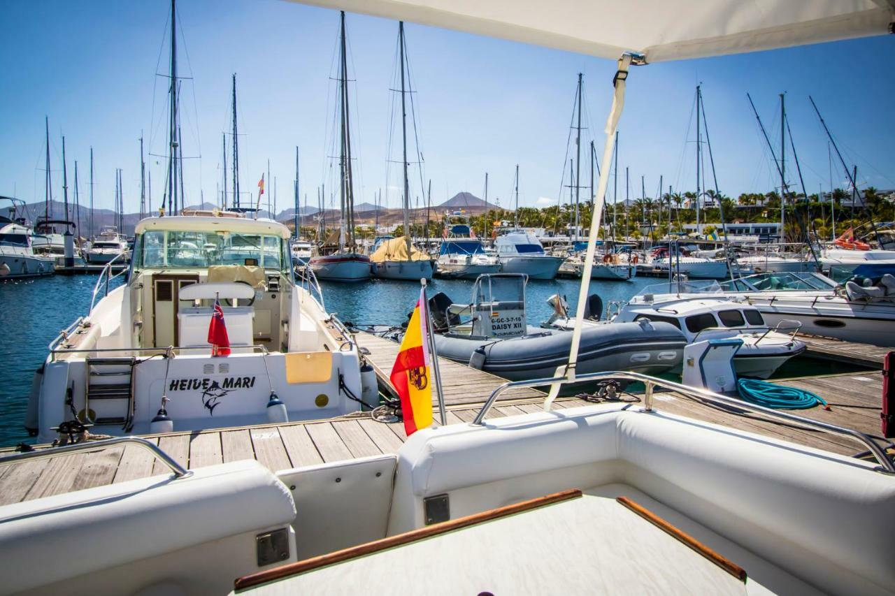 Cozy Boat To Unwind By The Ocean Hotel en barco