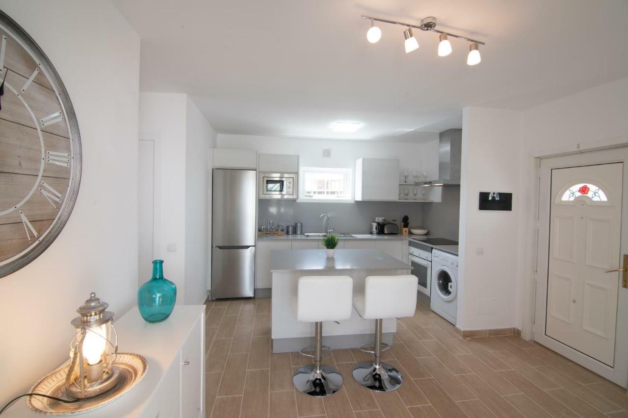 Apartamento Playa Roca Penthouse. Great Sea Views! Costa Teguise