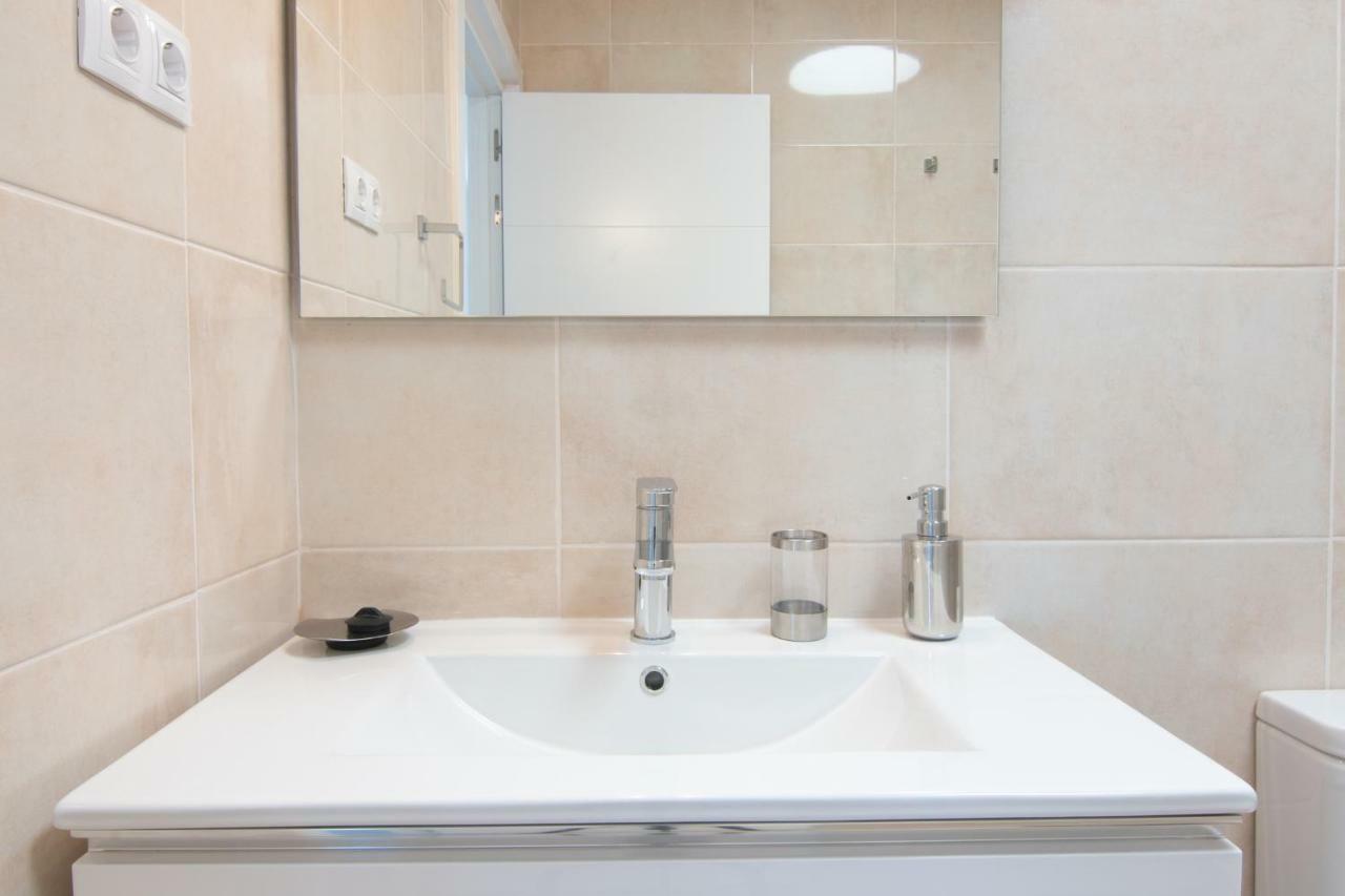 Apartamento Playa Roca Penthouse. Great Sea Views! *
