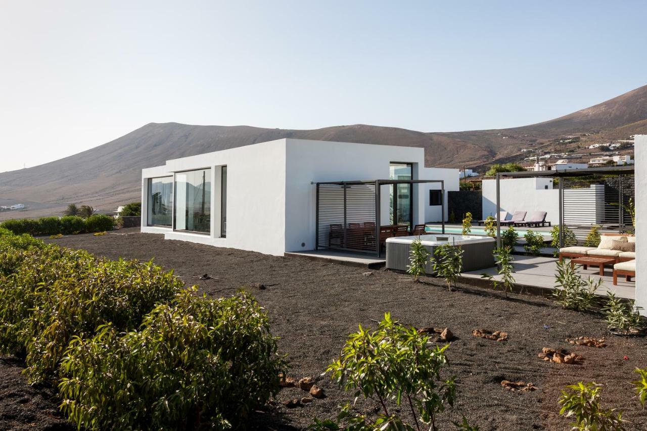 Iconic Lanzarote Villa *