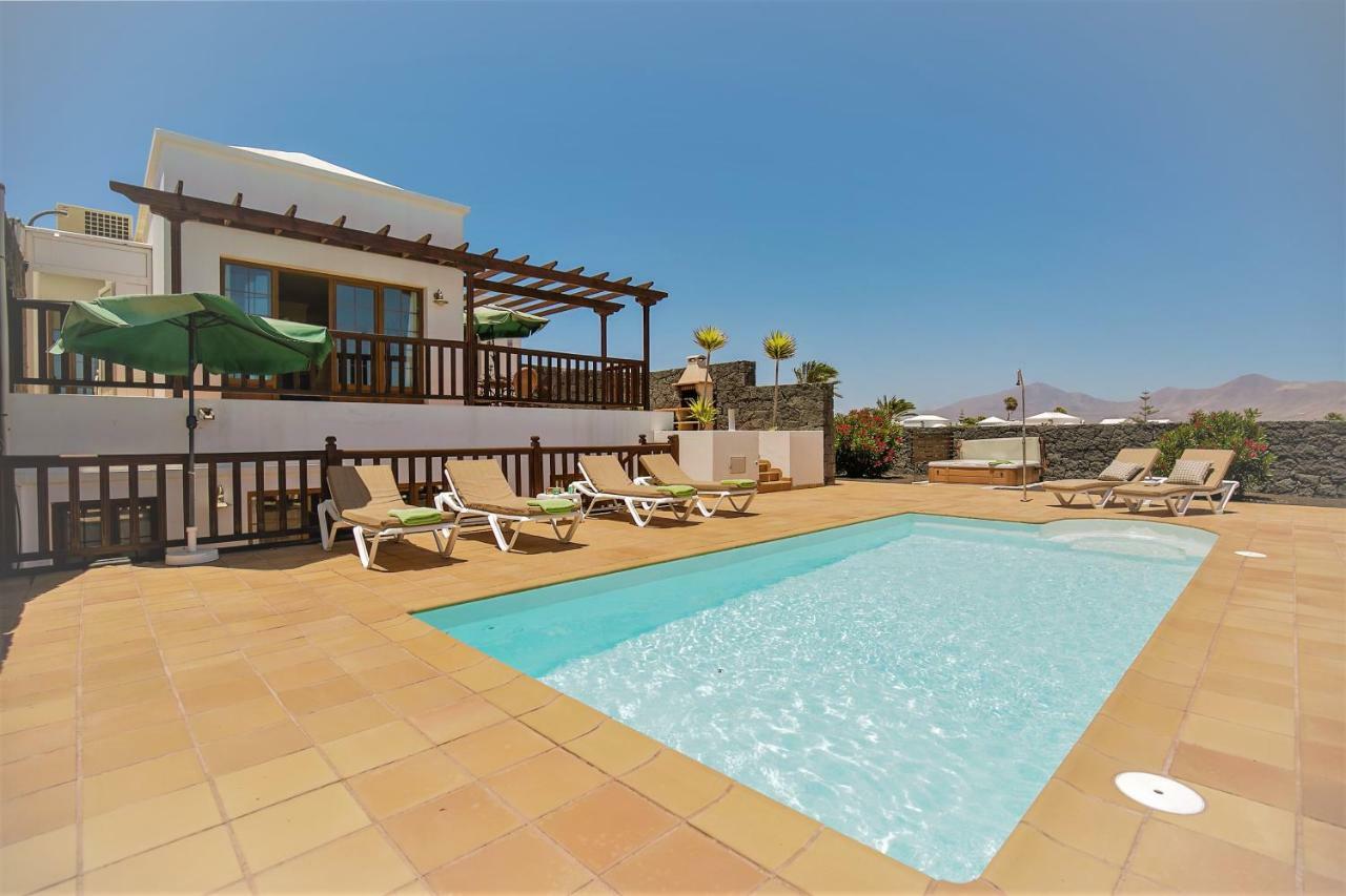 Villa Fully Fitted With A Private Pool Atlantica Playa Blanca (Lanzarote)