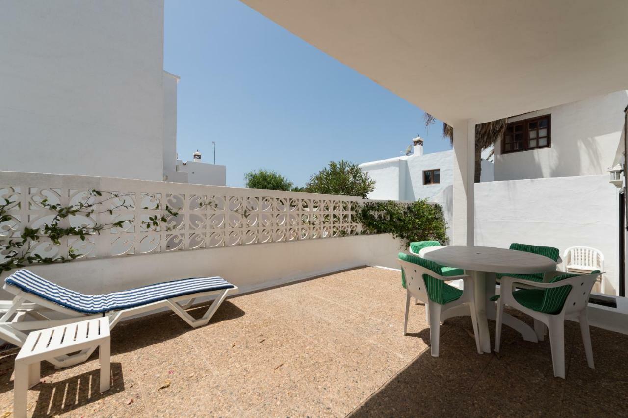 Villa 2br House - Solarium & Shower Terrace - 13 Puerto del Carmen (Lanzarote)