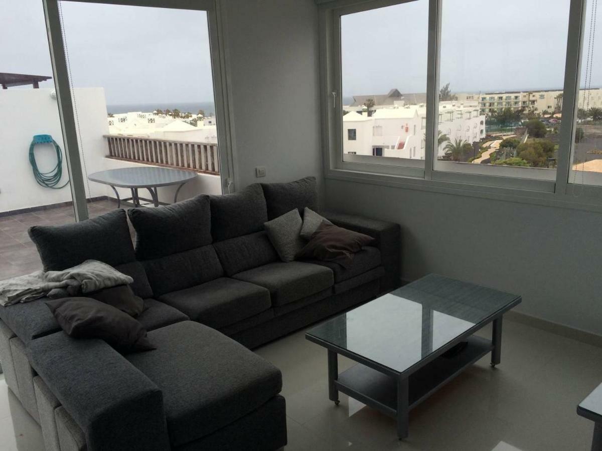 Daruma 3-bedroom Penthouse With Sea Views Costa Teguise