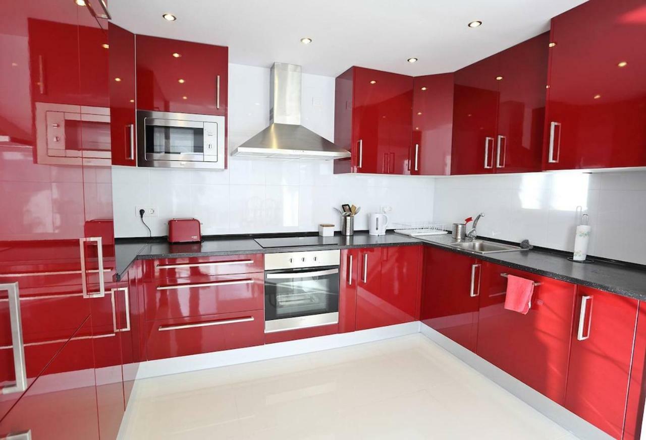 Daruma 3-bedroom Penthouse With Sea Views *
