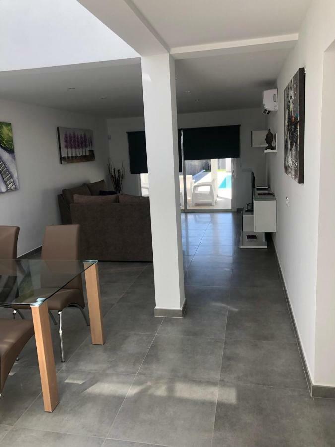 Casa Mercedes Villa