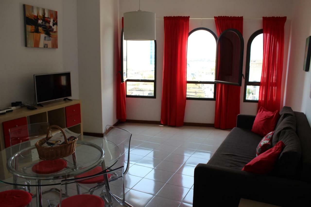 Edificio El Islote De Fermina Apartamento *