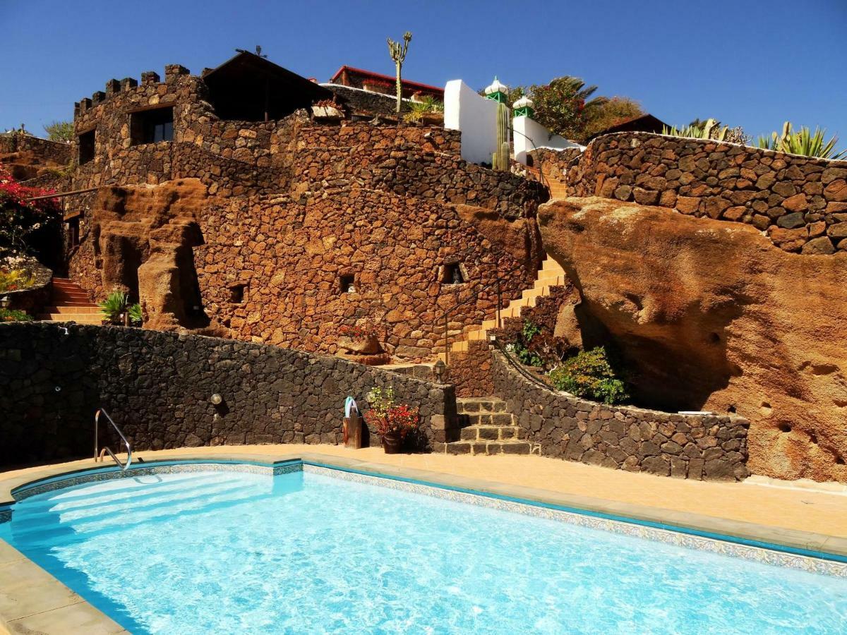 Castillo Lanzarote Winni - Luxury - Pet Friendly With Heated Pool Holiday home La Asomada (Lanzarote)