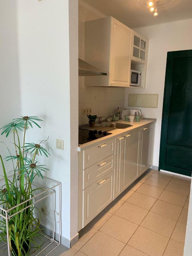 Luxury Estudio En Playa Roca A Primera Linea Del Mar Apartamento Costa Teguise