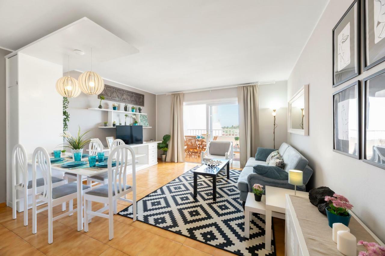 The Colors House, 653 Y 654 - Private *