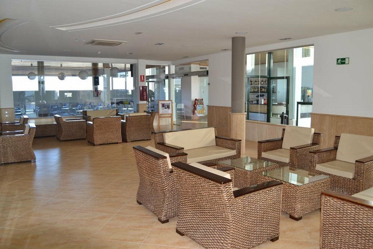 Pocillos Playa, Solo Adultos Hotel 4*