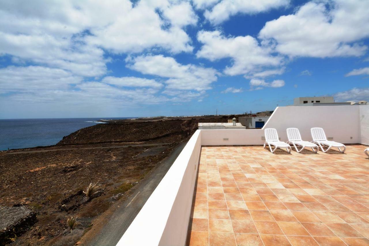 Hannah - Stunning Sea Views - Roof Terrace