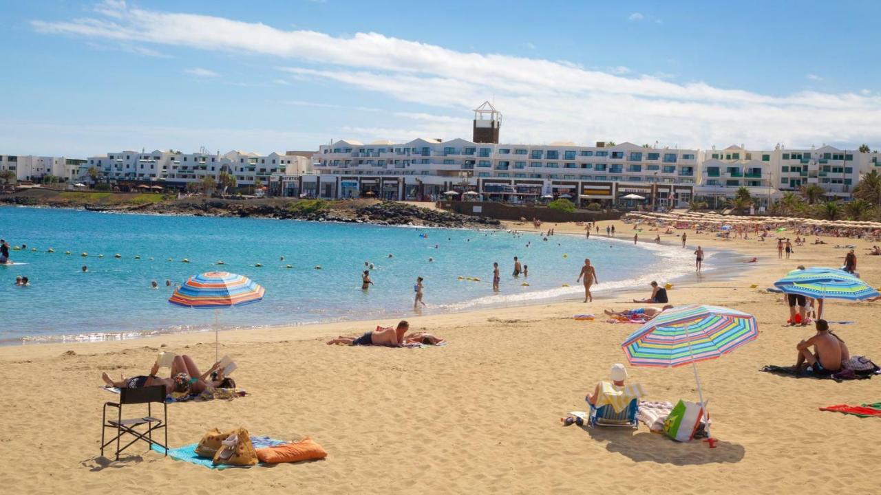 Carmen Lanzarote Costa Teguise