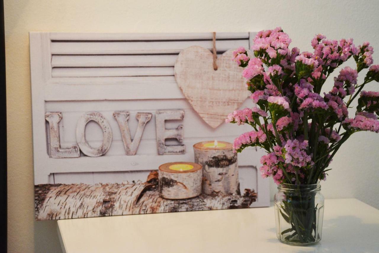 Apartment Ave Paraiso - Cozy And Sunny House