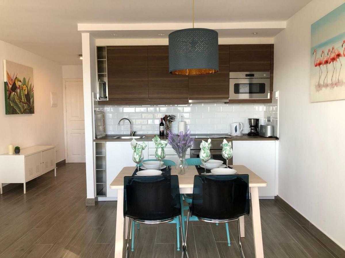 The Colors House, 629 - Private *