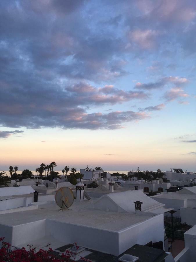 Blue Sky * Puerto del Carmen (Lanzarote)