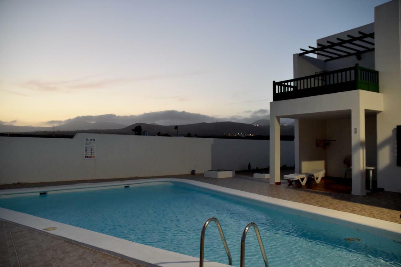 Playa Alhambra 2 Apartment