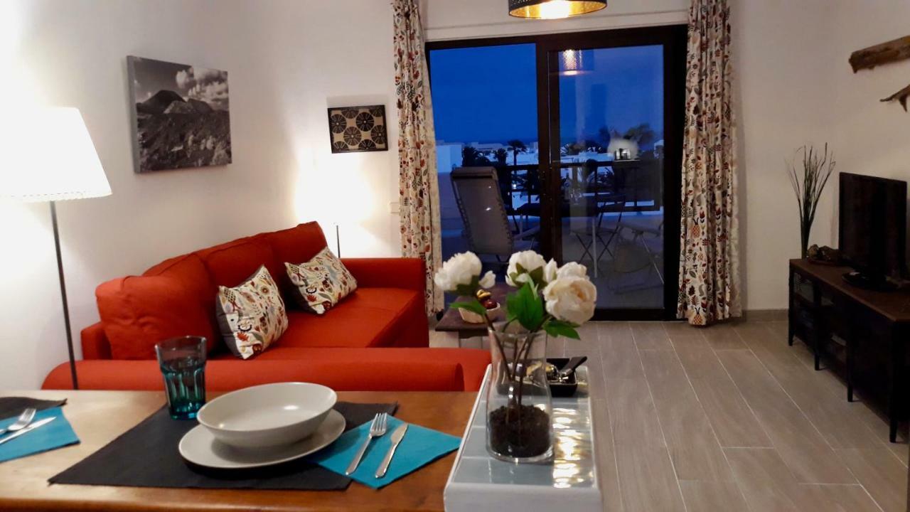 Aqua Sunrise & Sea Views *