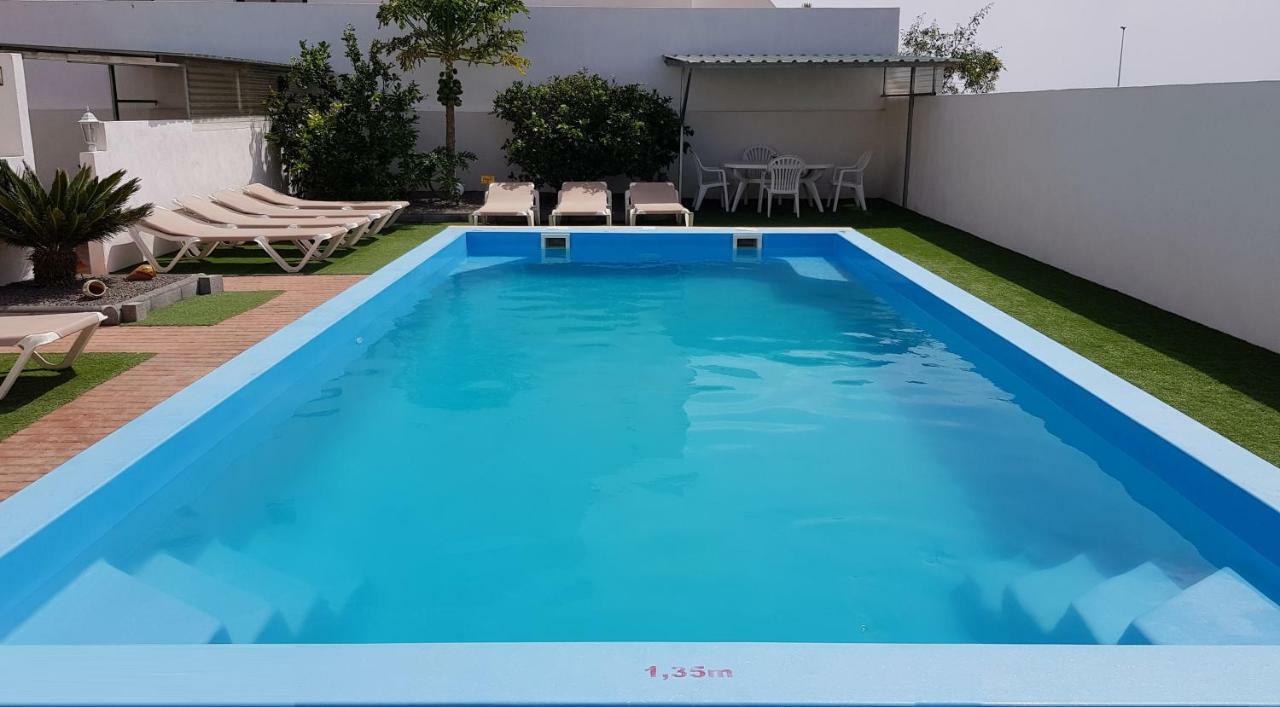 Сasa de vacaciones Villa Roja, Apartments; Quiet, Small&Central Resort; Reservado para clientes; Fiesta prohibidos *
